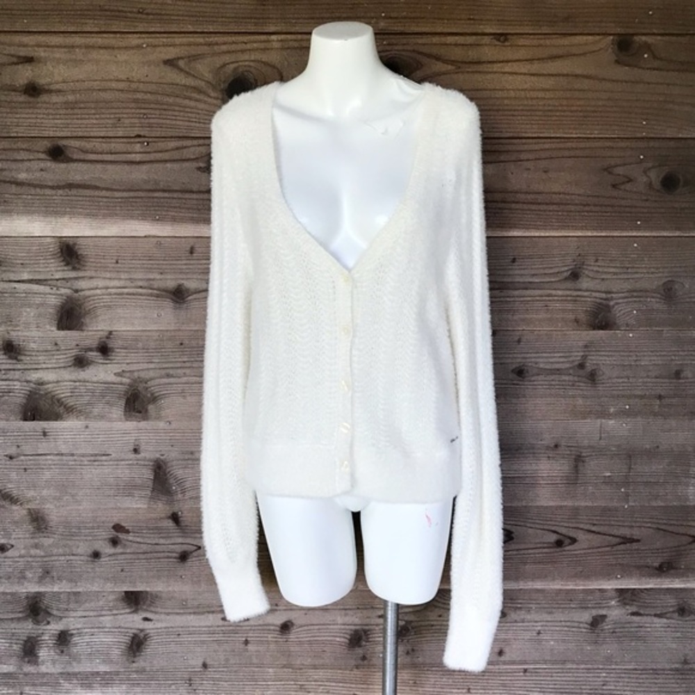 Abercrombie & Fitch Ivory Soft Fuzzy Sweater Cardigan NWT Size Medium